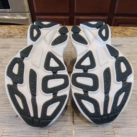 Hoka Bondi 8 Sharkskin Grey Size 9 2E Wide - Picture 10 of 16